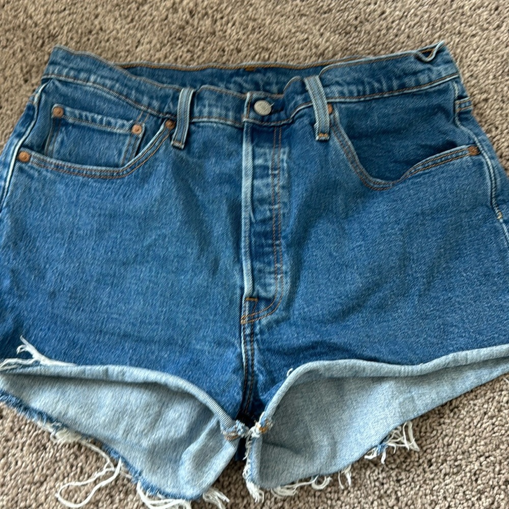Levi’s high waist shorts